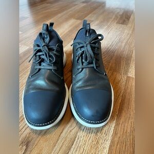 S1.    original Men's Leather Cap-Toe Casual Sneakers